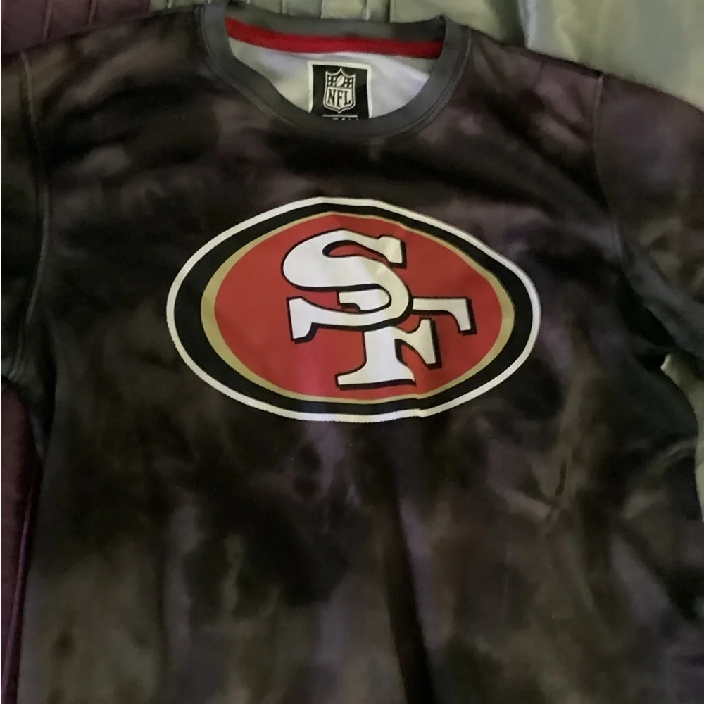 NFL Team Apparel Tie-Dye T-Shirt -Boys size 18 - Picture 2 of 3